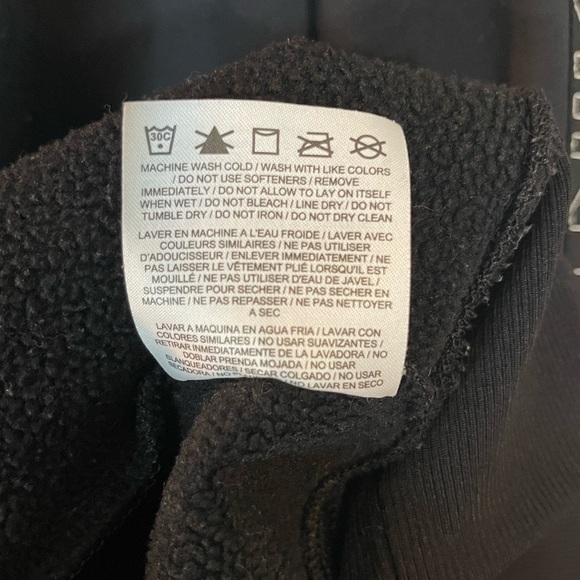 Nike women’s black oversized repeat logo taped sweatshirt size small - Picture 6 of 6